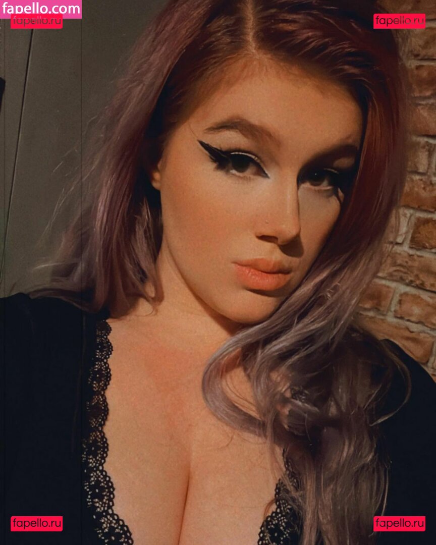 Astrid Rose Nude Onlyfans Photo 18