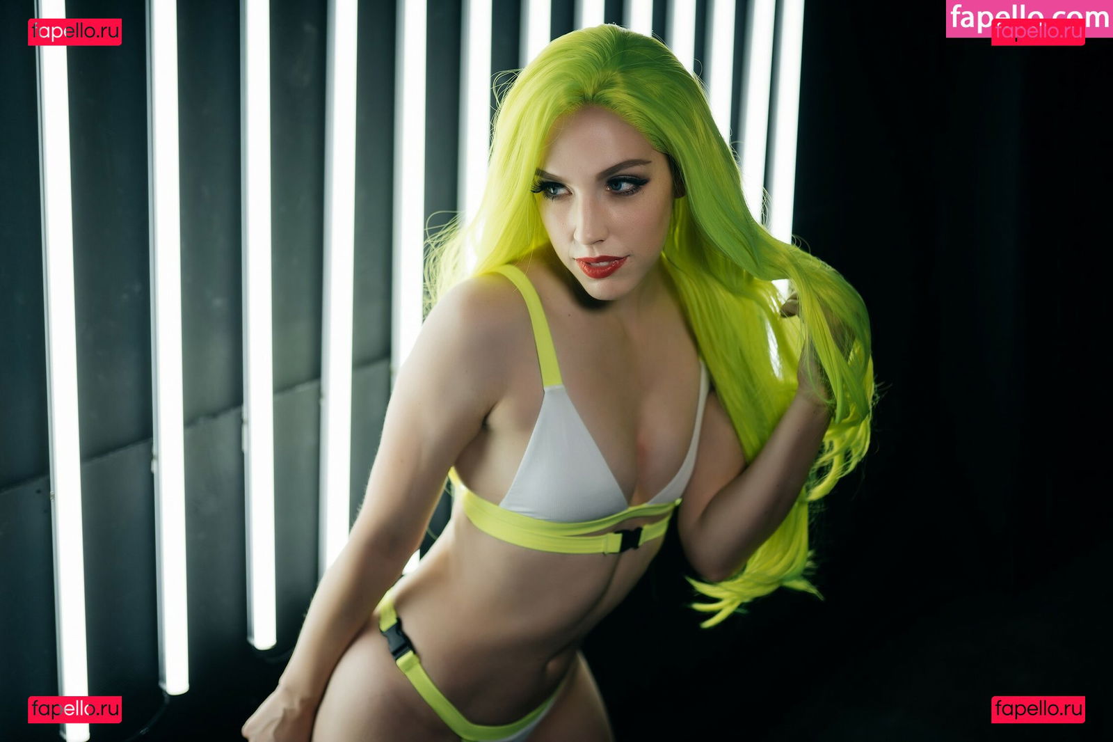 Tali Xoxo / Talixoxo / supertaunt / talimae Onlyfans Photo Gallery 