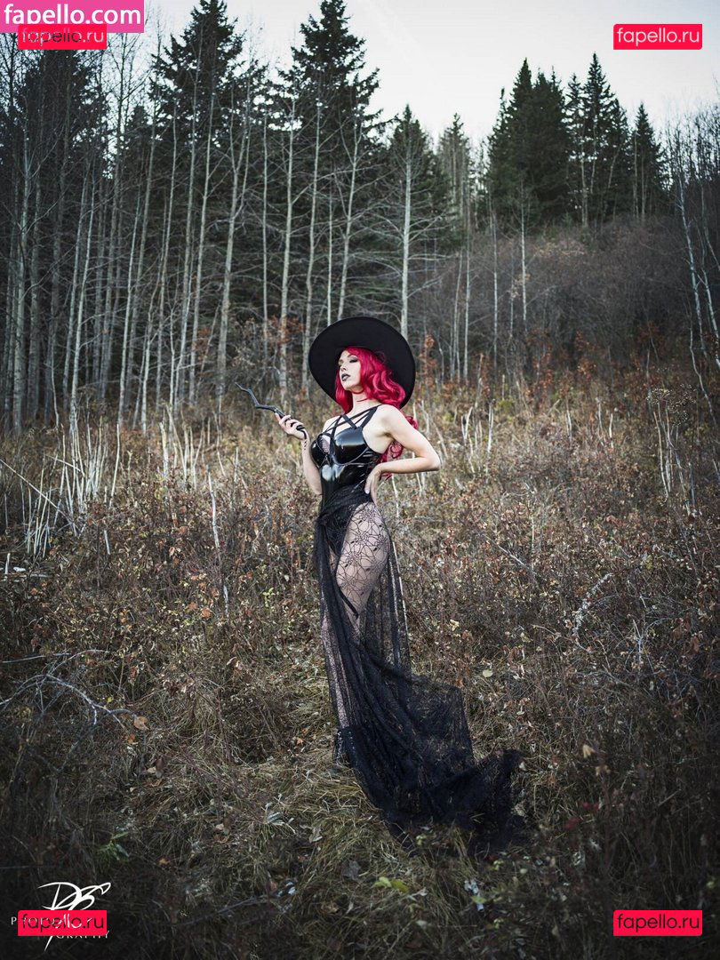 Tali Xoxo / Talixoxo / supertaunt / talimae Onlyfans Photo Gallery 