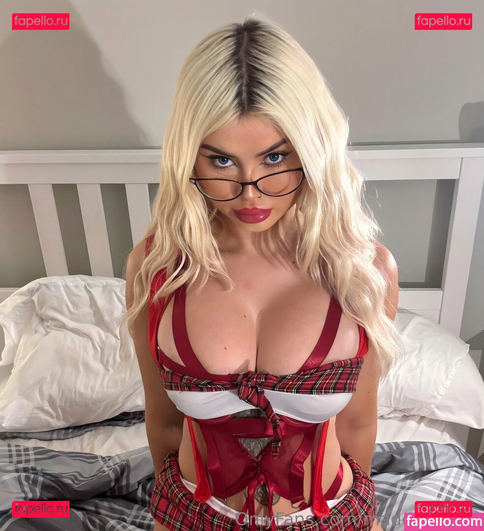 maddysmithx / somaddysmith Onlyfans Photo Gallery 