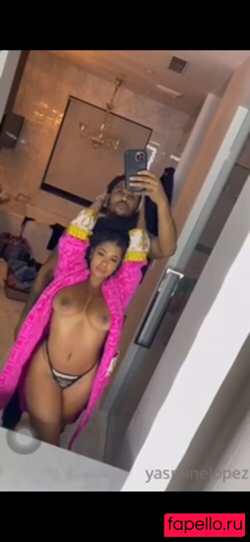 Yasmine Lafitte / Yasmineofficiel / yasminelaffite / yasminelafitteofficial Onlyfans Photo Gallery 