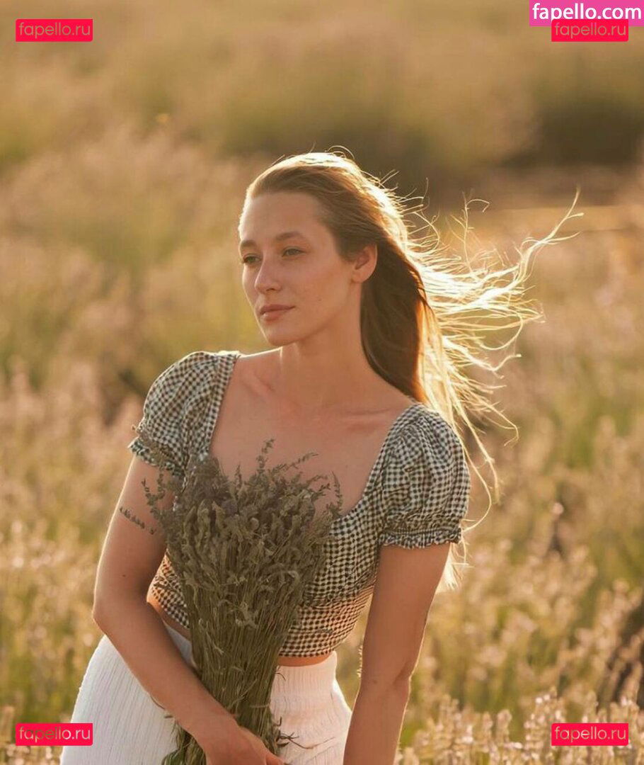 Dina Lewd / dina_lewd / lewdina Onlyfans Photo Gallery 