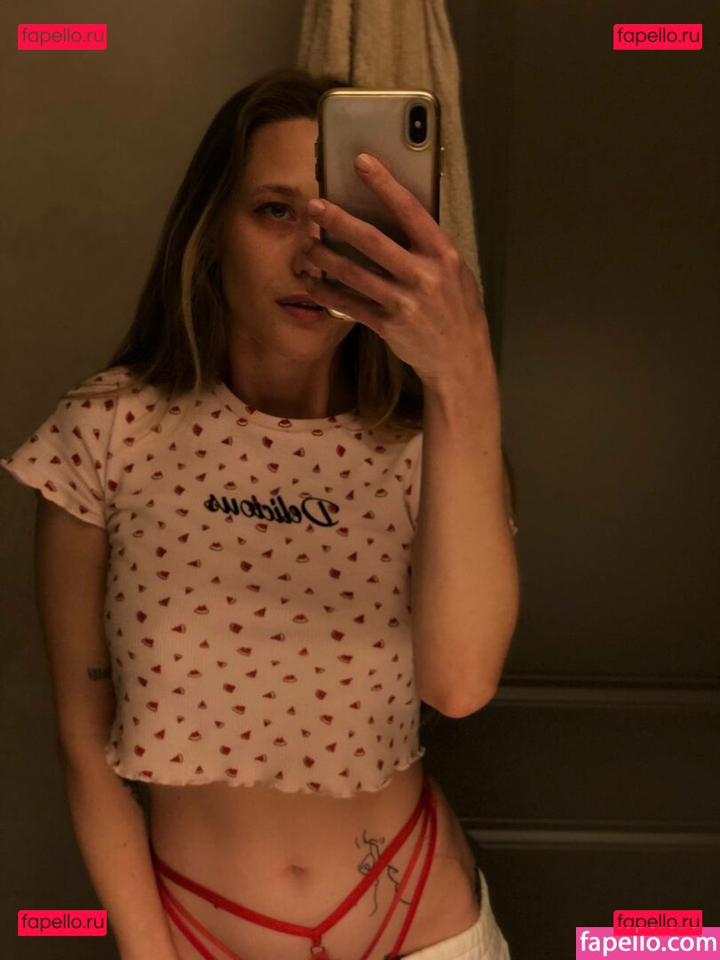 Dina Lewd / dina_lewd / lewdina Onlyfans Photo Gallery 