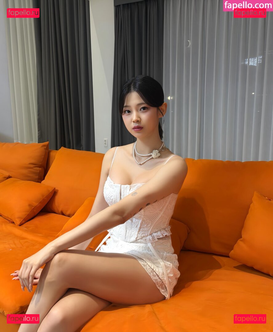 Jang Eunbi Nude Onlyfans Photo 14