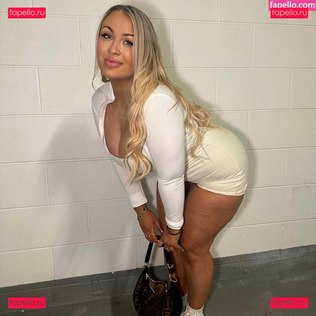 Abbie Carroll / abbcrrll / abbiecarroll_x  / abs.carroll Onlyfans Photo Gallery 