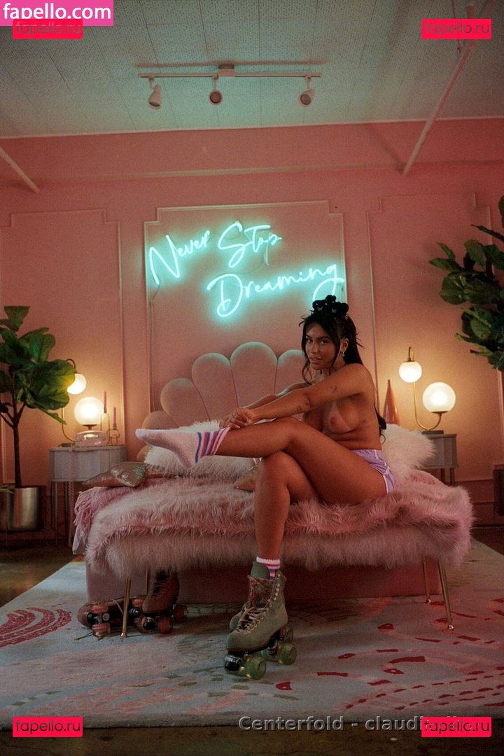 Claudia Tihan / claudiatihan / claudiatihan_official / claudiatihanvip / fakeclaudiatihan / xclaudiatihan Onlyfans Photo Gallery 