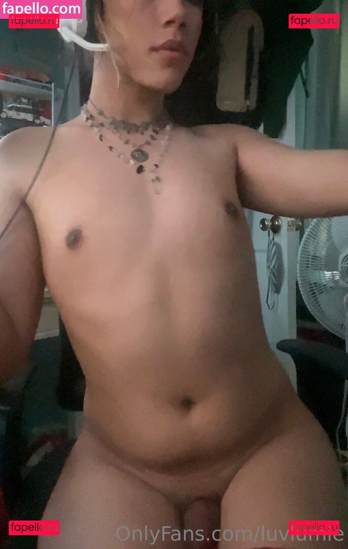 boywifeluci Nude Onlyfans Photo 5