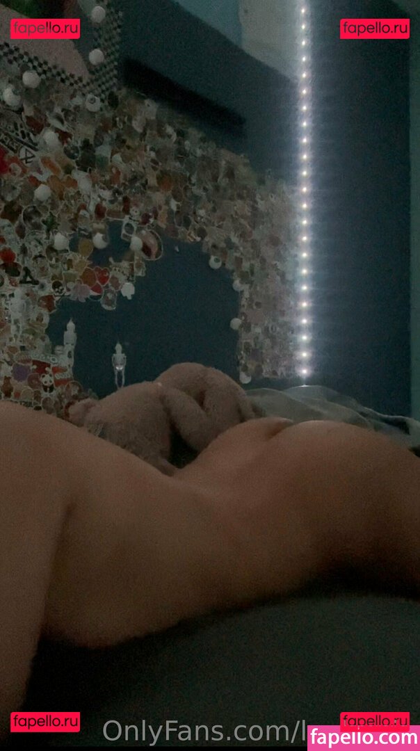 boywifeluci Nude Onlyfans Photo 4