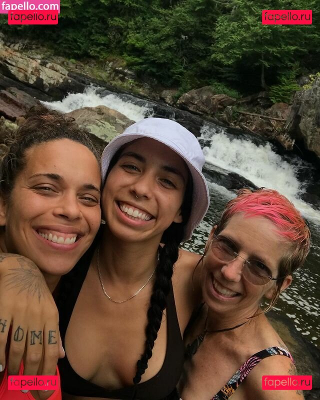 Indigo De Souza Nude Onlyfans Photo 46