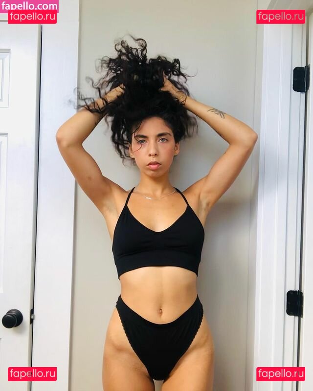 Indigo De Souza Nude Onlyfans Photo 42