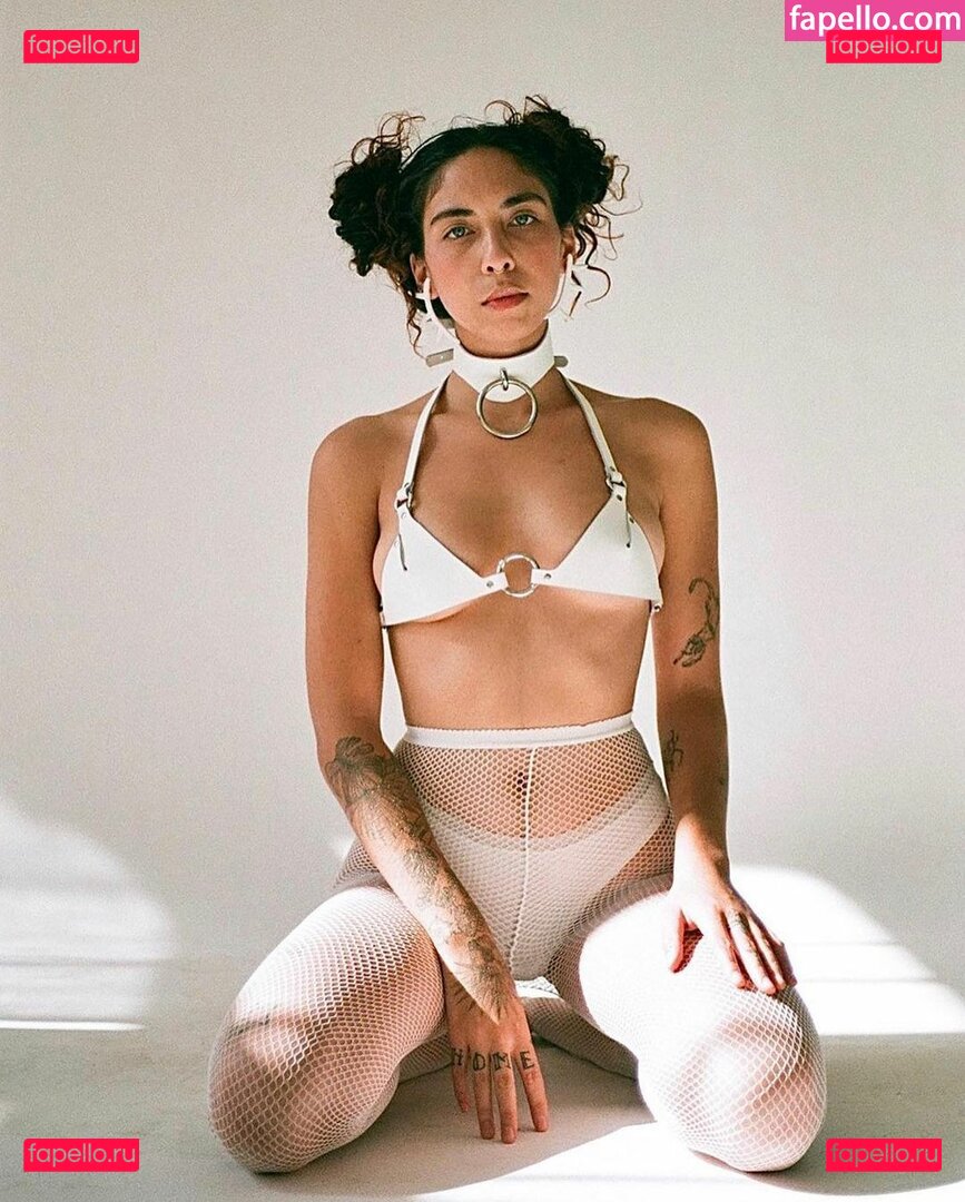 Indigo De Souza Nude Onlyfans Photo 15