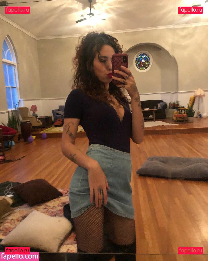 Indigo De Souza Nude Onlyfans Photo 14