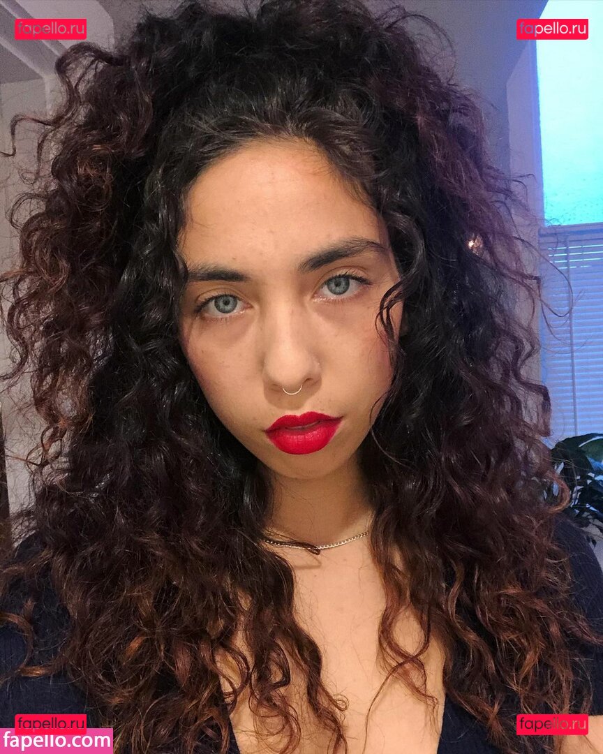 Indigo De Souza Nude Onlyfans Photo 13
