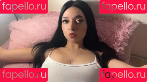 itsyouraria Nude Onlyfans Photo 14