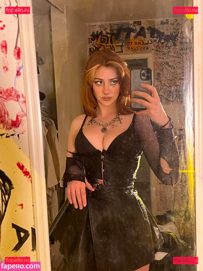 Illumitati / Tati Bruening / illumitatiana / taticabral13 Onlyfans Photo Gallery 