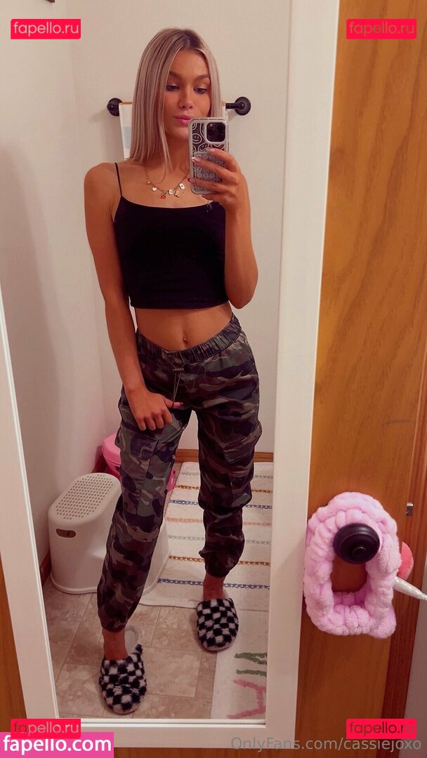 cassiejoxo Onlyfans Photo Gallery 