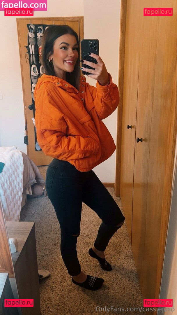 cassiejoxo Onlyfans Photo Gallery 