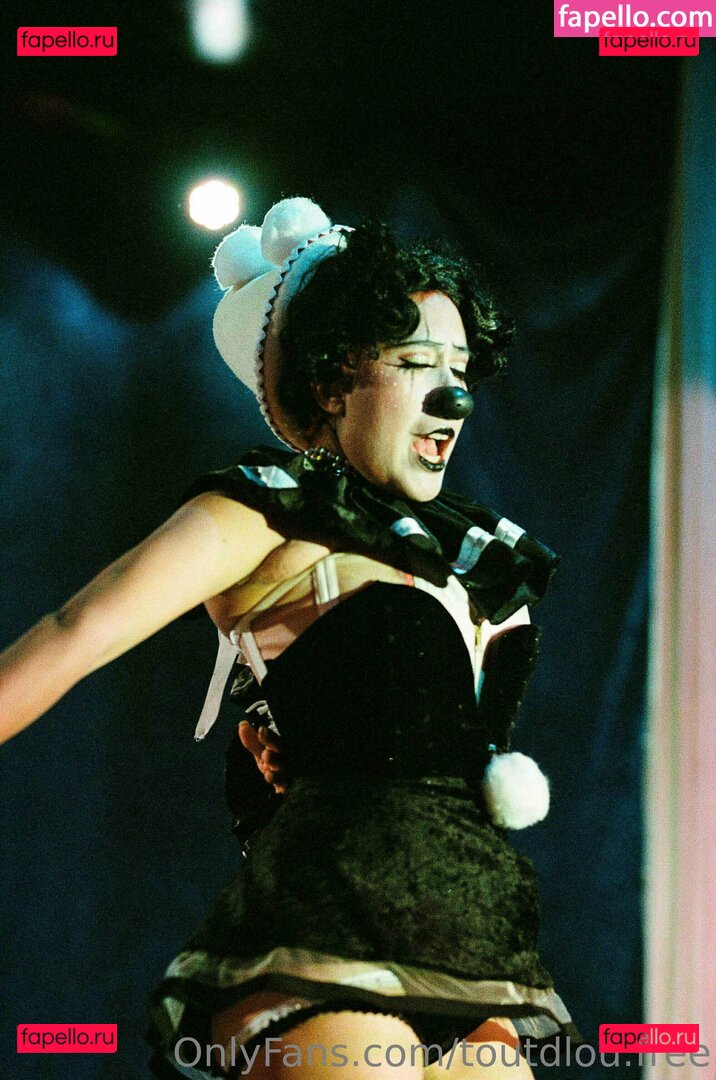 tout.dlou / toutdlou.free Onlyfans Photo Gallery 