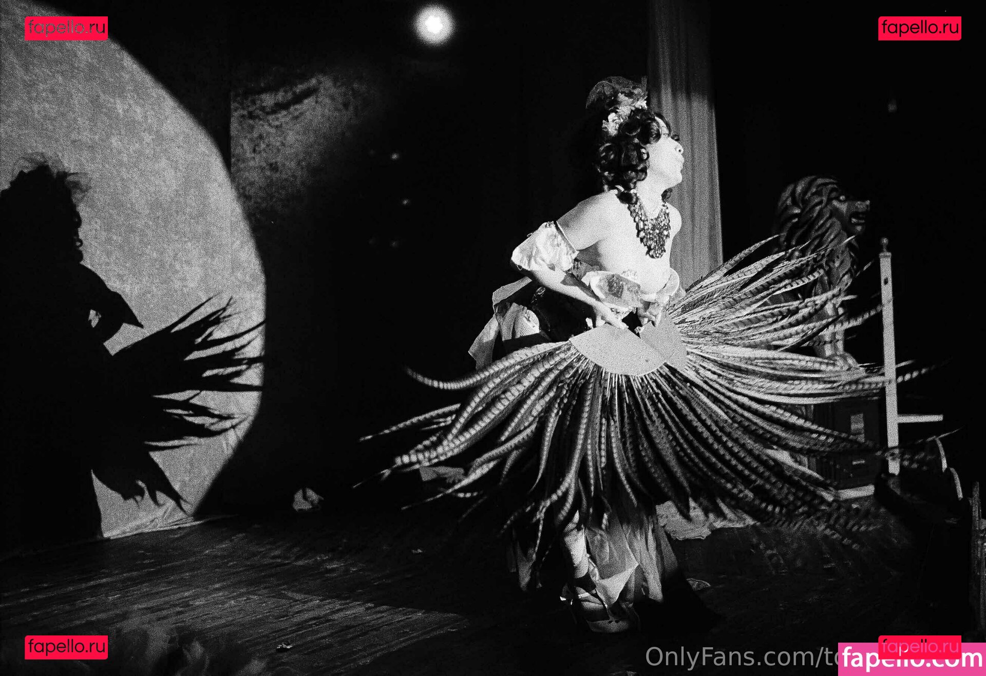 tout.dlou / toutdlou.free Onlyfans Photo Gallery 