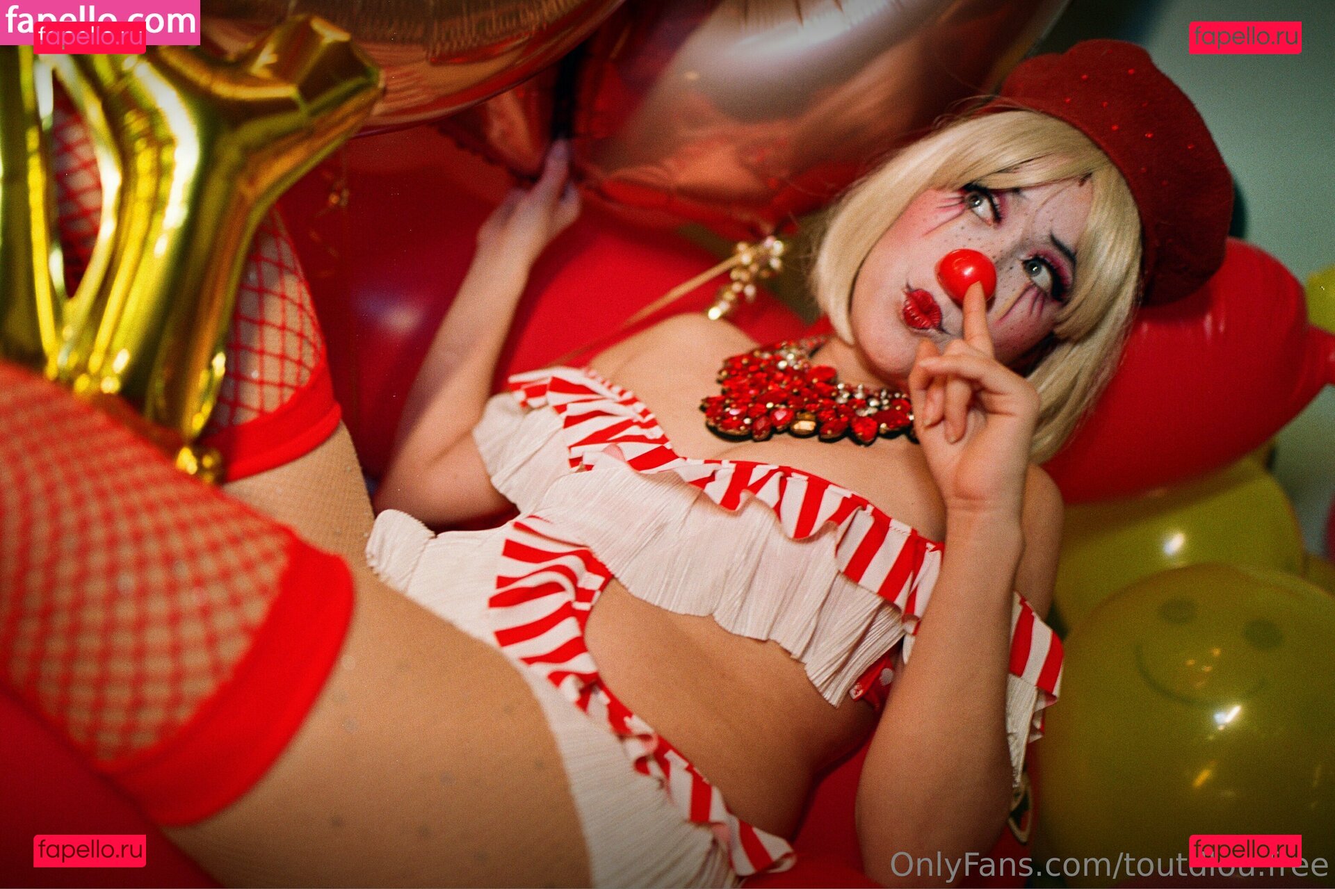 tout.dlou / toutdlou.free Onlyfans Photo Gallery 