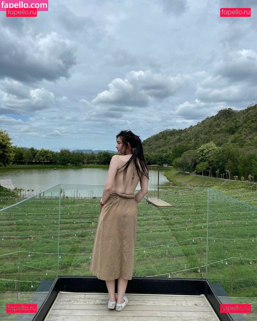 Mika / Niparat Konyai / mikahoney / mikanaka9999 / mikapok99 Onlyfans Photo Gallery 