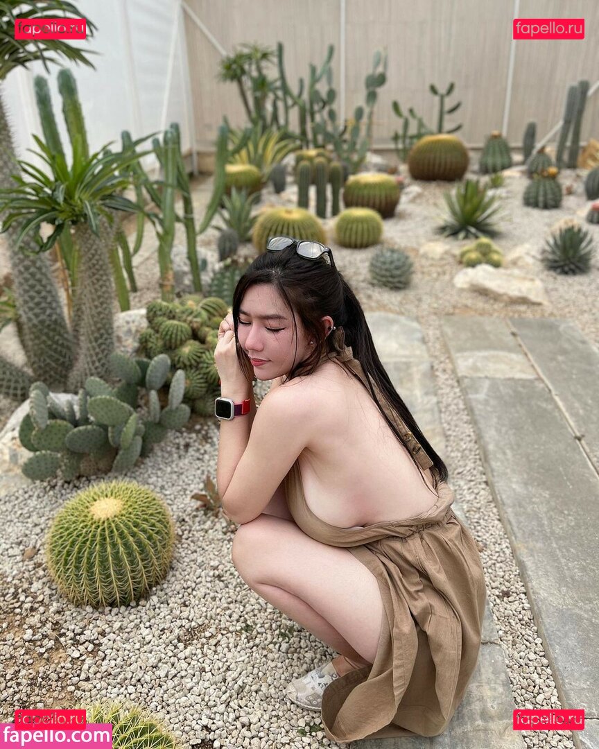 Mika / Niparat Konyai / mikahoney / mikanaka9999 / mikapok99 Onlyfans Photo Gallery 