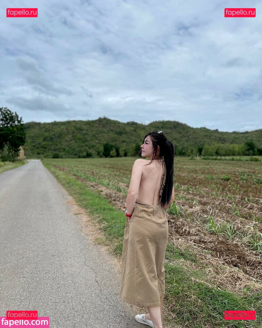 Mika / Niparat Konyai / mikahoney / mikanaka9999 / mikapok99 Onlyfans Photo Gallery 