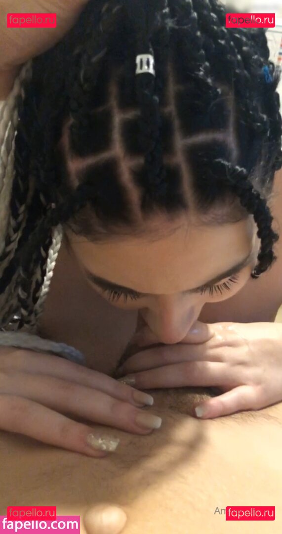 Amilia Onyx / amilia_onyx / amiliaonyx / amiliaonyxx Onlyfans Photo Gallery 