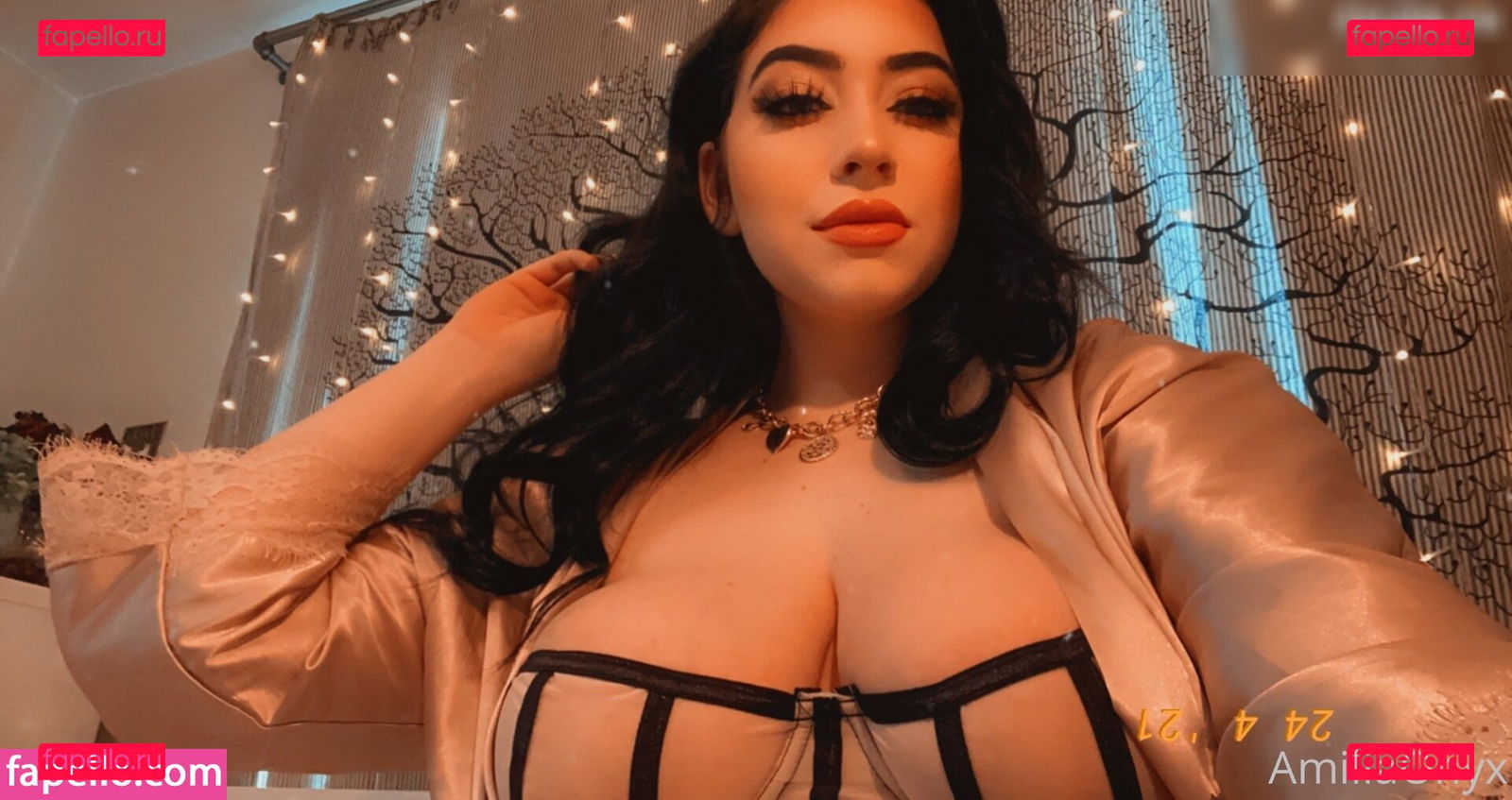 Amilia Onyx / amilia_onyx / amiliaonyx / amiliaonyxx Onlyfans Photo Gallery 
