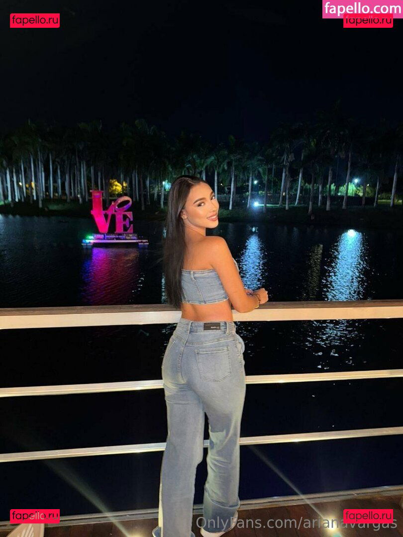 arianavargas Onlyfans Photo Gallery 