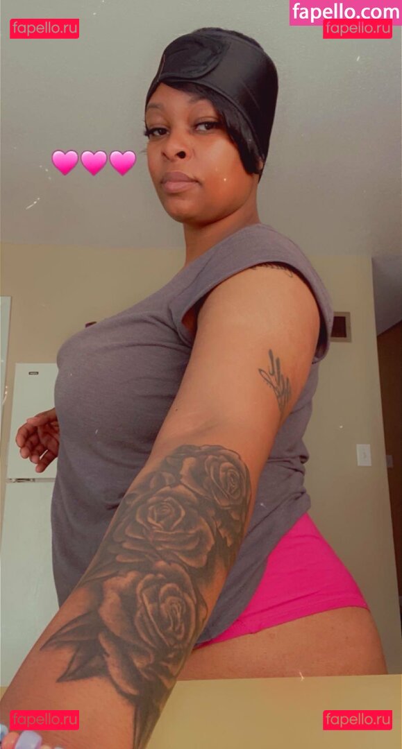 LvMilli / lv_milli_ Onlyfans Photo Gallery 