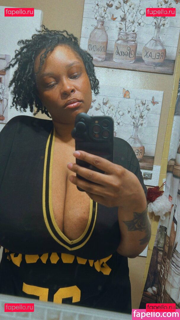 LvMilli / lv_milli_ Onlyfans Photo Gallery 