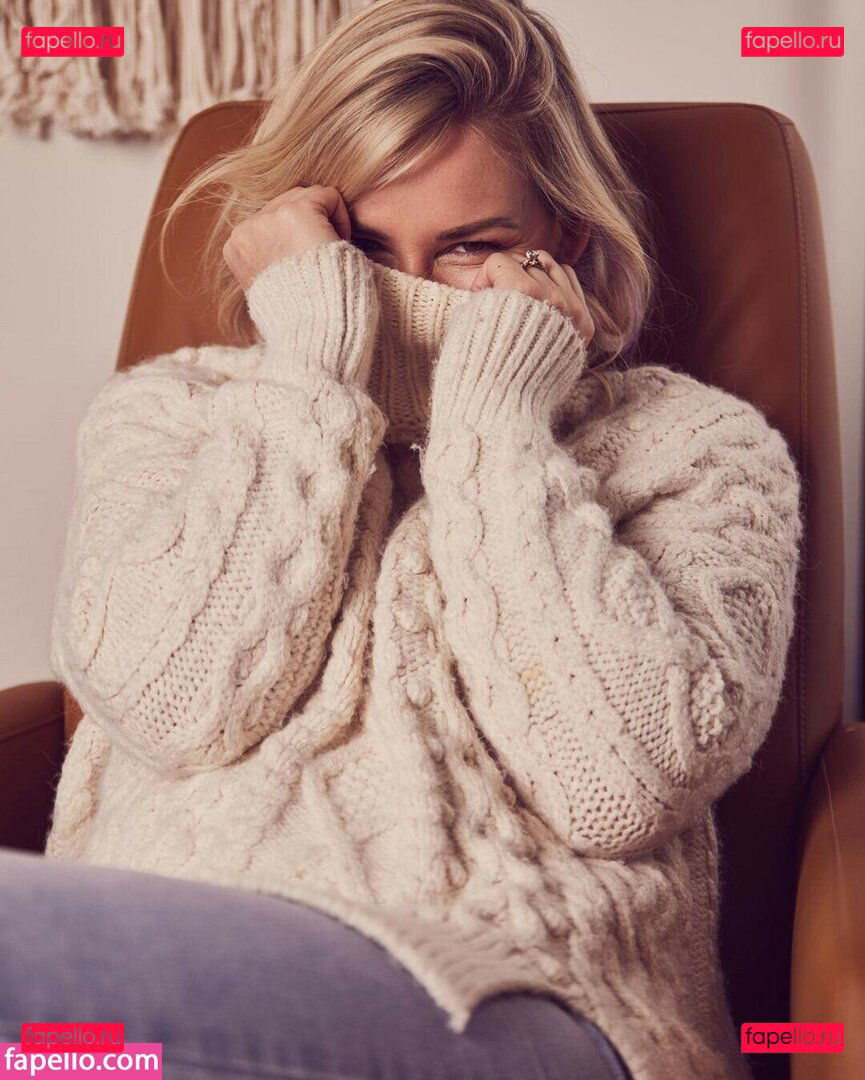 Renee Paquette / reneepaquette Onlyfans Photo Gallery 