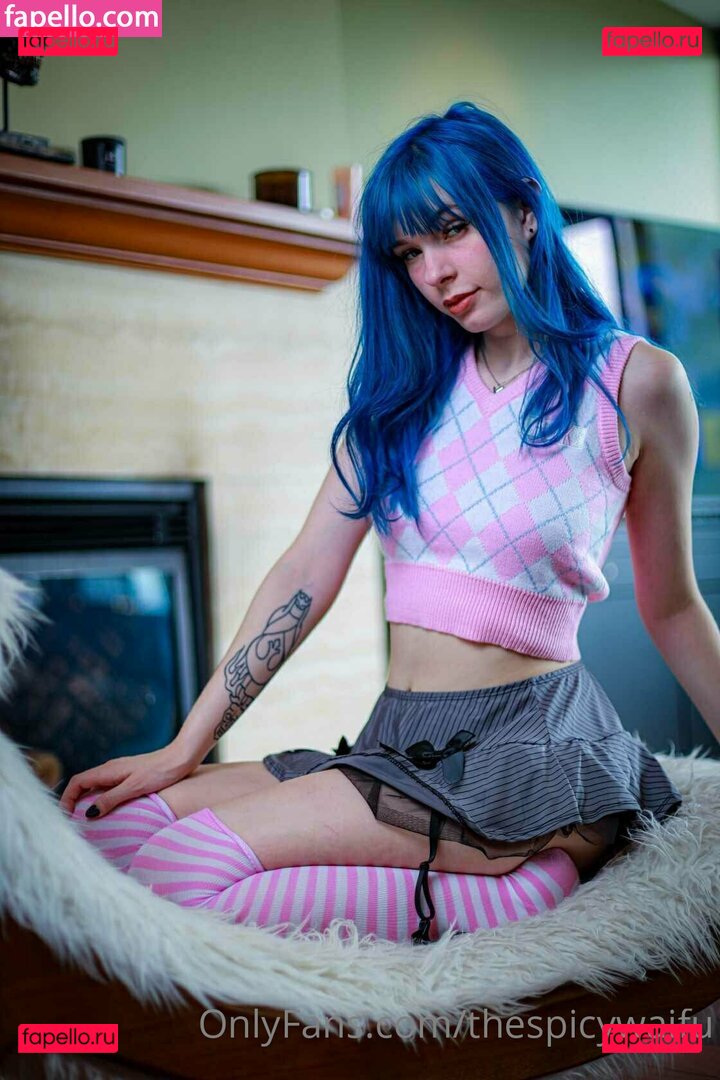 hoti_waifu / thespicywaifu Onlyfans Photo Gallery 