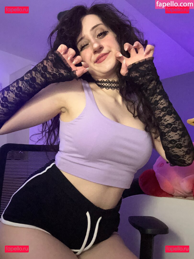 Myrteya / myrajade Onlyfans Photo Gallery 