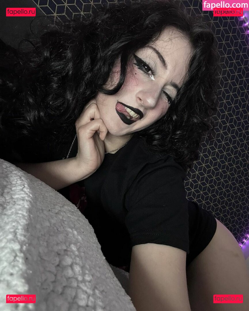 Myrteya / myrajade Onlyfans Photo Gallery 