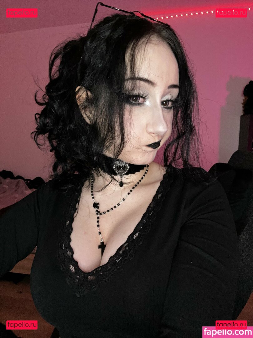 Myrteya / myrajade Onlyfans Photo Gallery 