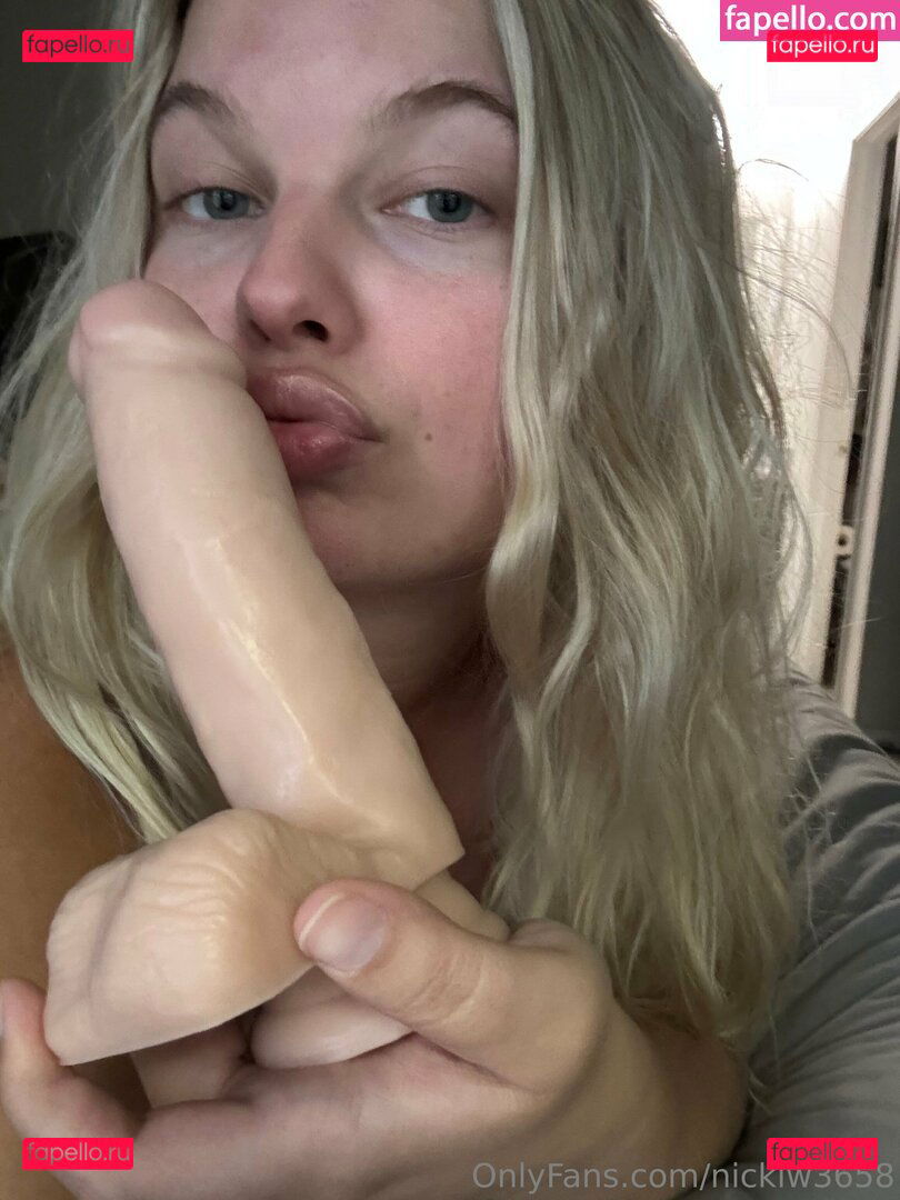 nickiw3658 Onlyfans Photo Gallery 