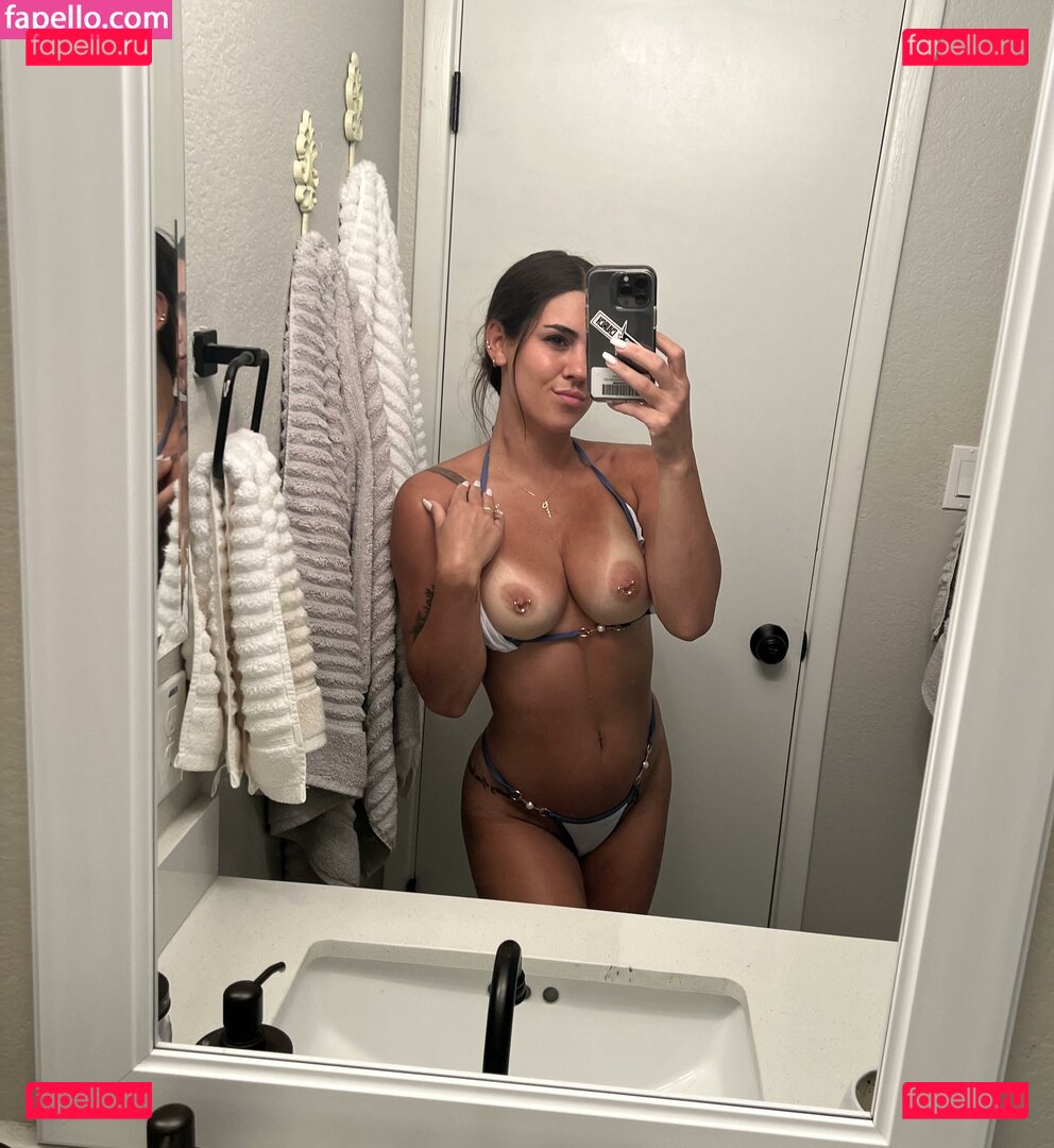 Sloane Nash Nude Onlyfans Photo 34