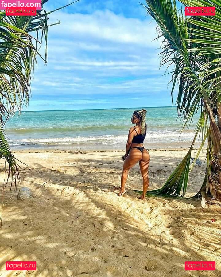 Mykaele Maylane / mykaelarae / mykaelawilson Onlyfans Photo Gallery 