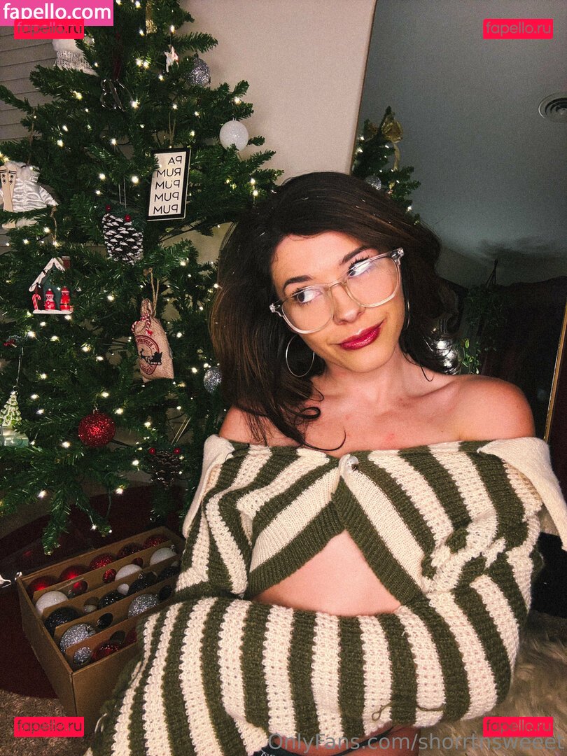 ashleykutcher / shorrtnsweeet Onlyfans Photo Gallery 