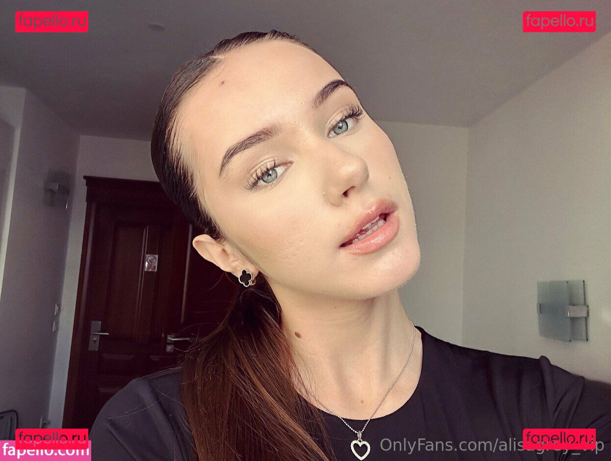 alisa_grey4 / alisagrey_vip Onlyfans Photo Gallery 