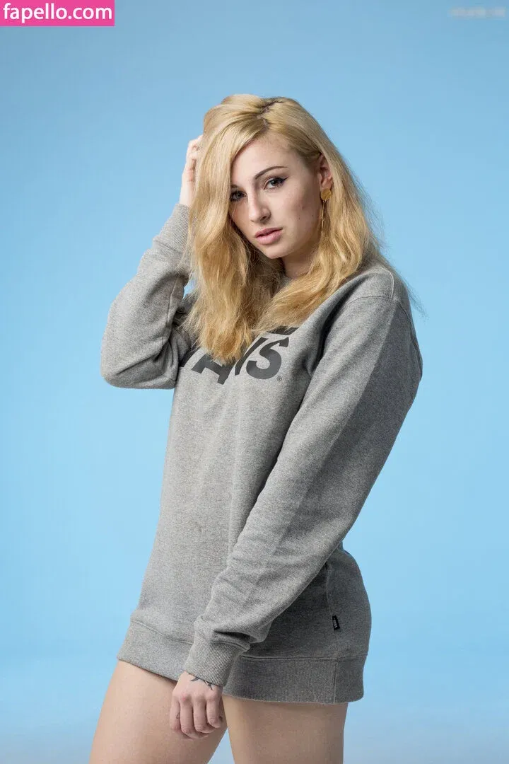 Kayla Erin Onlyfans Photo Gallery 