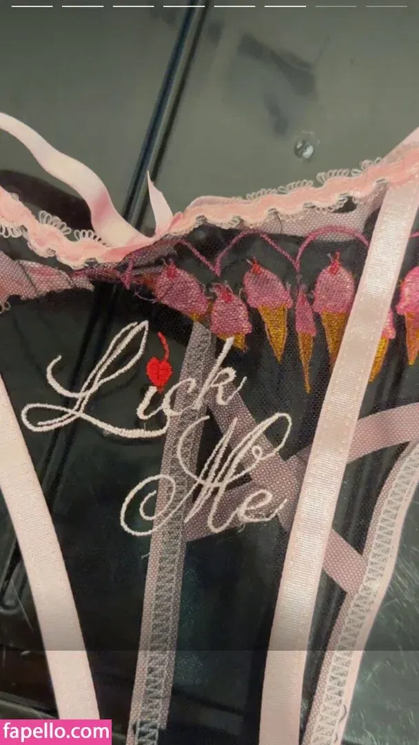 Kayla Erin Onlyfans Photo Gallery 