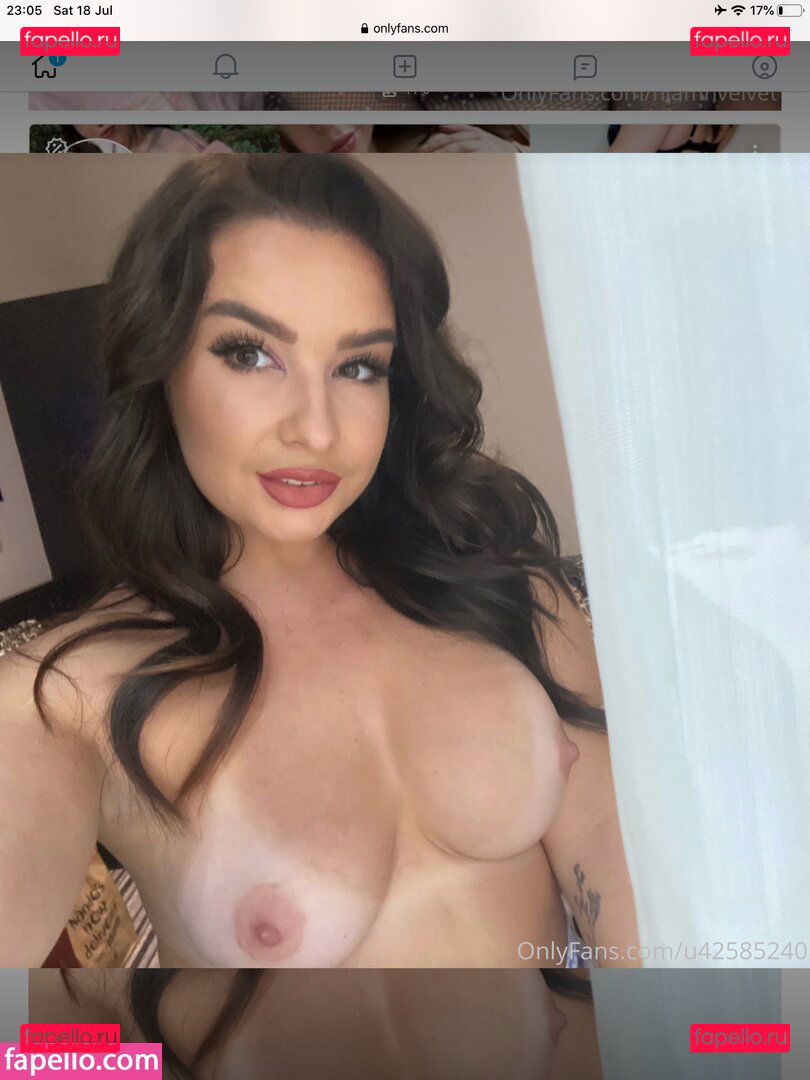 Assiarose / anslirosie / assia_rose1 Onlyfans Photo Gallery 