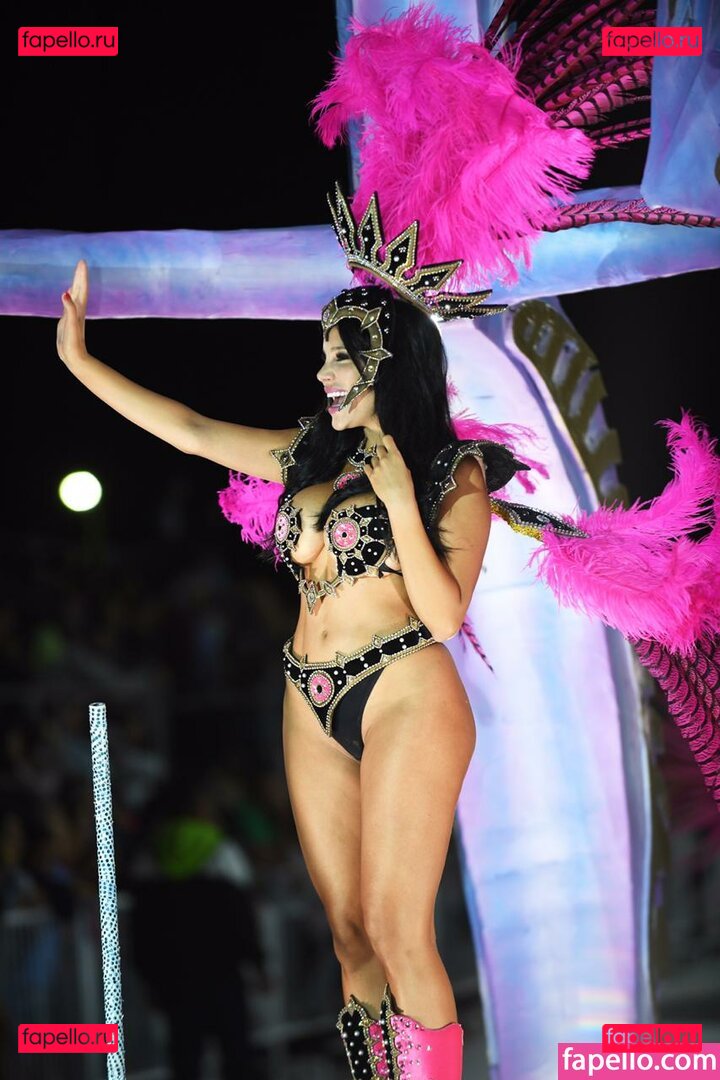 Charlotte Caniggia / chcaniggia_n Onlyfans Photo Gallery 