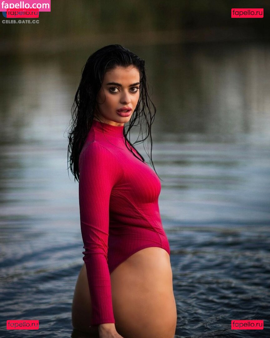 Elsa Latifaj Nude Onlyfans Photo 41