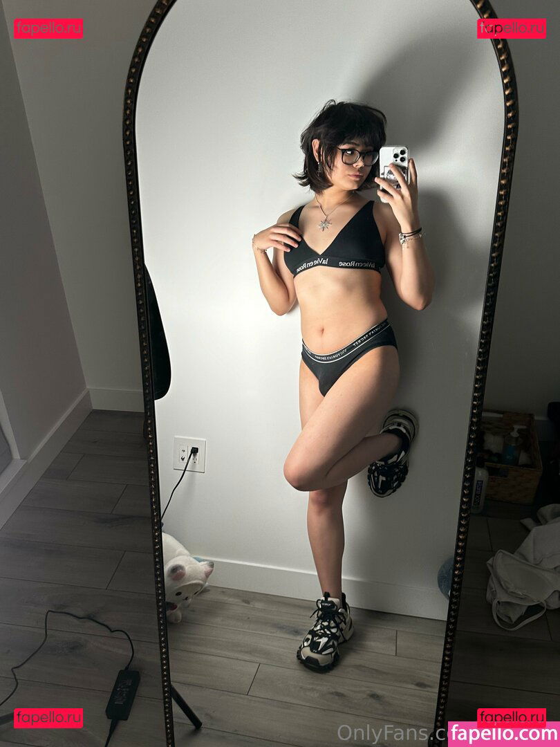 KianaVi / kianavi5 Onlyfans Photo Gallery 