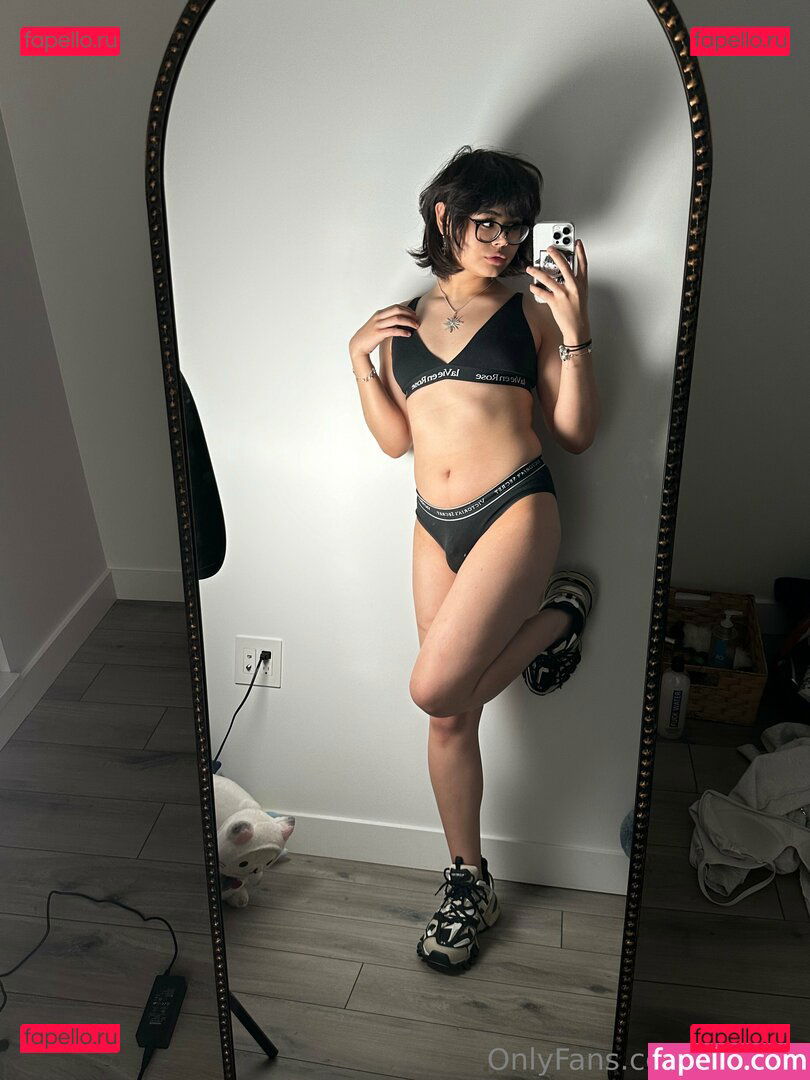 KianaVi / kianavi5 Onlyfans Photo Gallery 