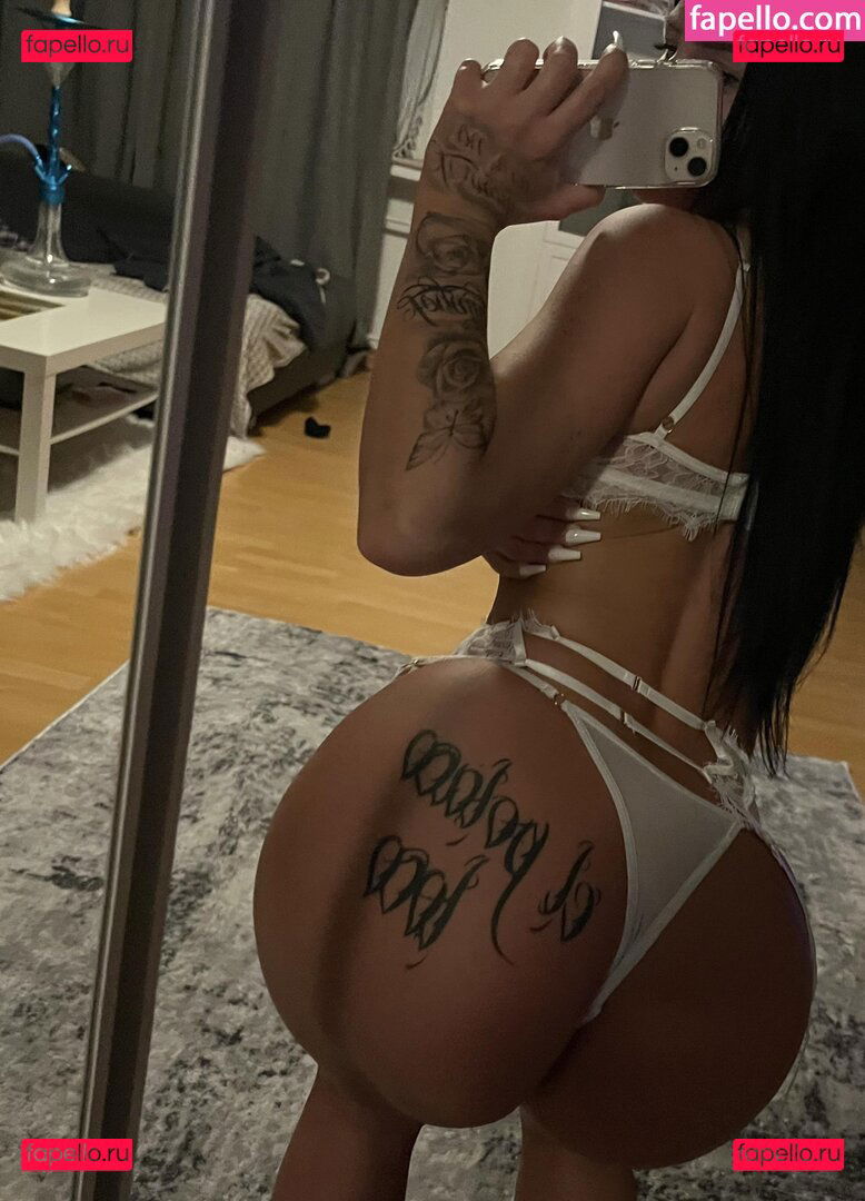 Kocchanie Onlyfans Photo Gallery 